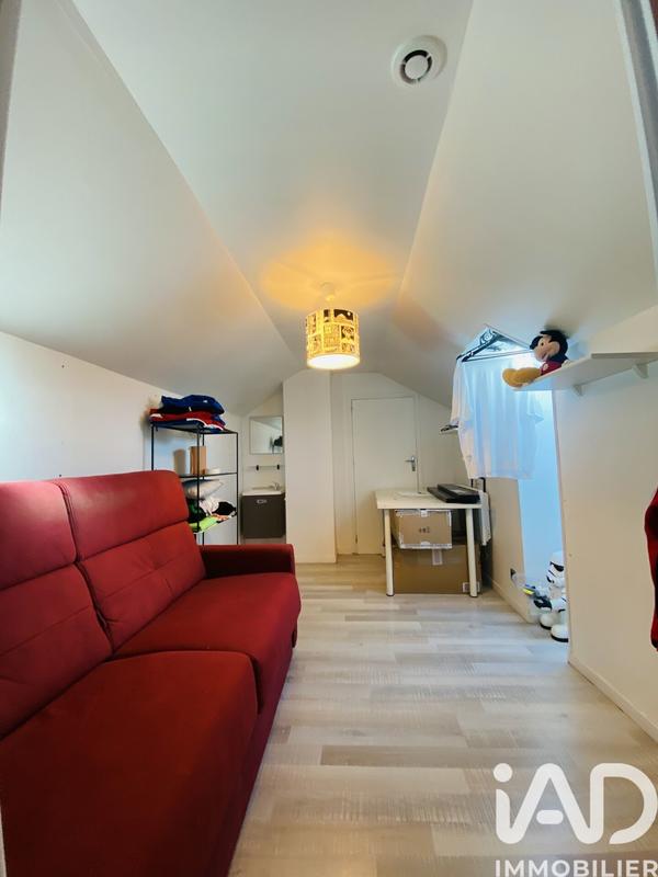 Maison - 121 m² - 5 pièces