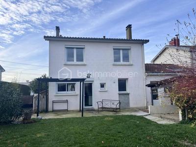 Maison ancienne - 106 m² - 5 pièces