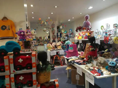 Fonds de commerce - Local commercial - 104 m²