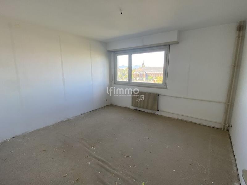 Appartement - 112 m² - 5 pièces