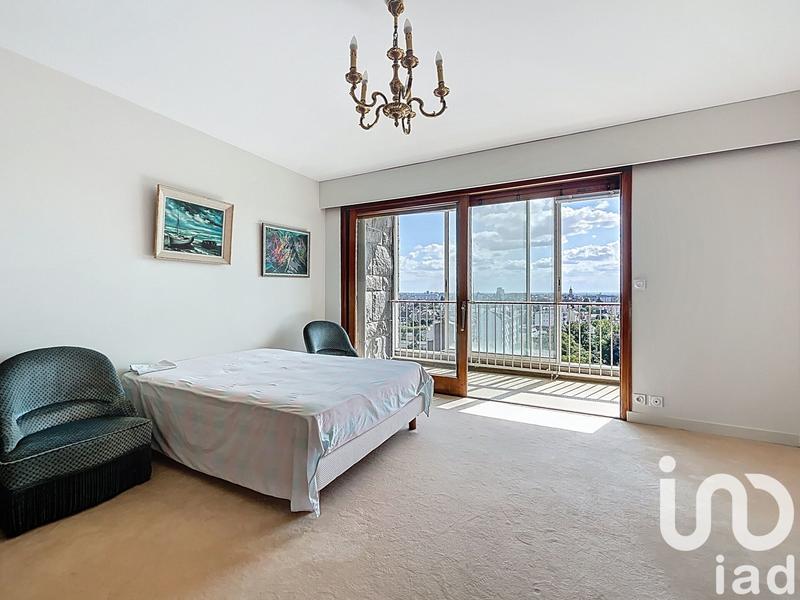 Appartement - 138 m² - 6 pièces