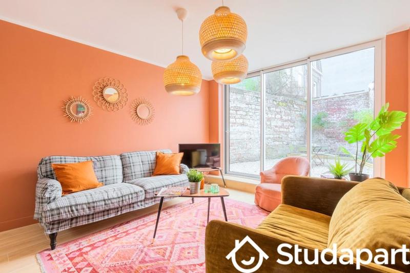 Chambre - 14 m² - 1 pièce