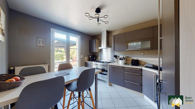 Maison ancienne - 151 m² - 7 pièces