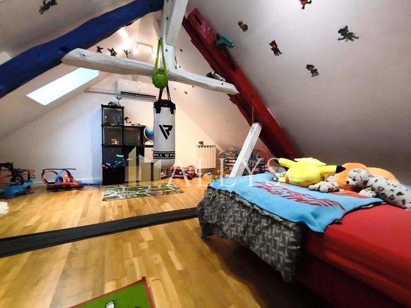 Maison de village - 93 m² - 3 pièces