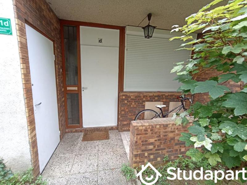 Chambre - 12 m² - 1 pièce