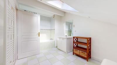 Duplex - 152 m² - 4 pièces