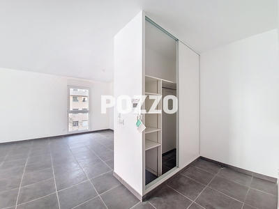 Appartement - 72 m² - 3 pièces