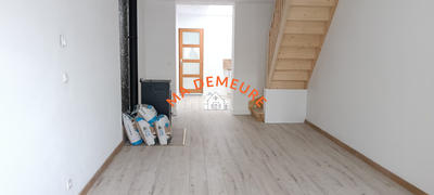 Maison - 95 m² - 6 pièces