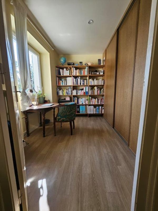 Maison - 210 m² - 5 pièces