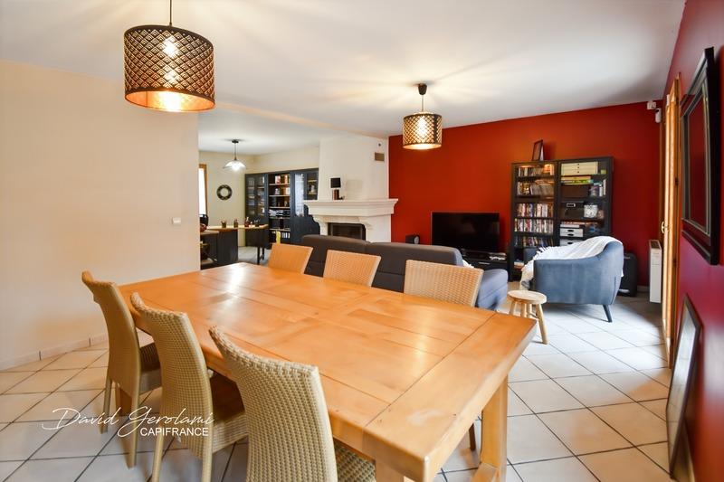 Maison - 150 m² - 5 pièces