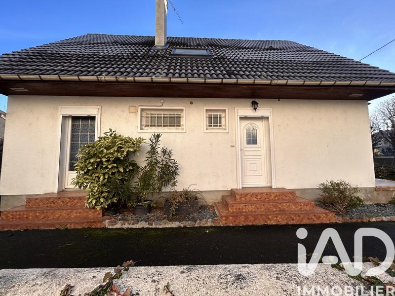 Maison - 120 m² - 6 pièces