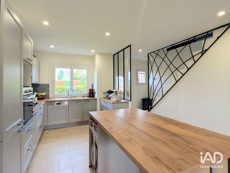 Maison - 152 m² - 6 pièces