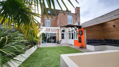 Maison - 142 m² - 6 pièces