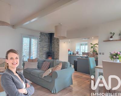 Maison - 90 m² - 5 pièces