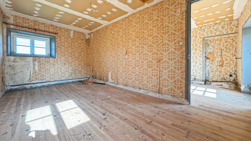 Maison - 170 m² - 9 pièces