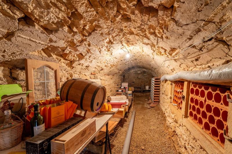 Maison - 212 m² - 5 pièces