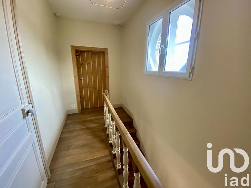 Maison - 209 m² - 5 pièces