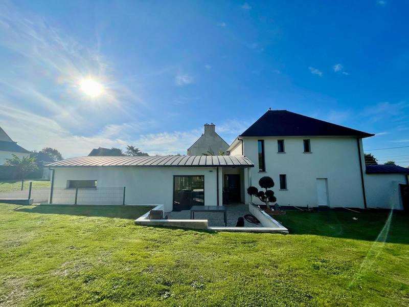 Maison - 174 m² - 7 pièces