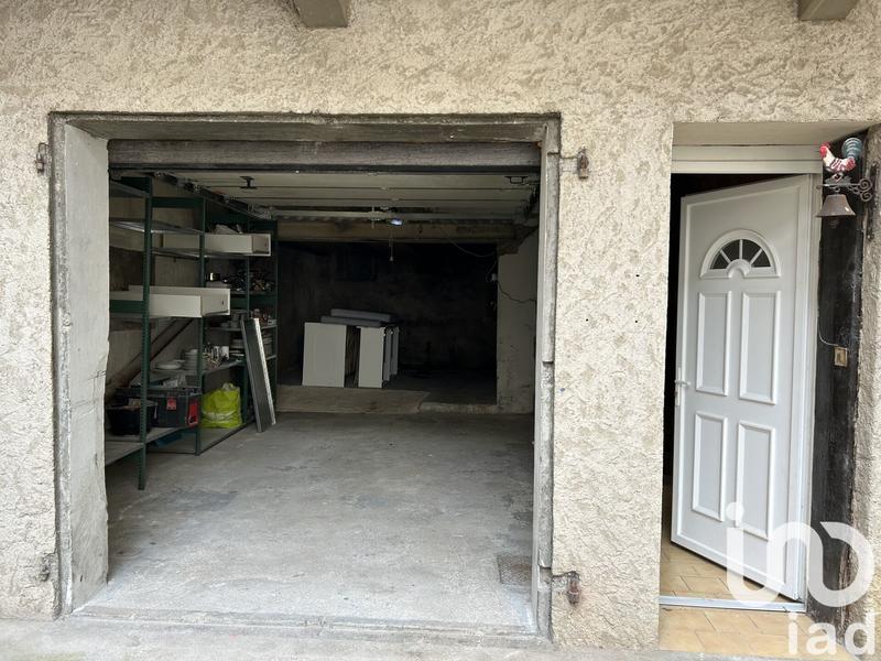 Maison - 93 m² - 5 pièces