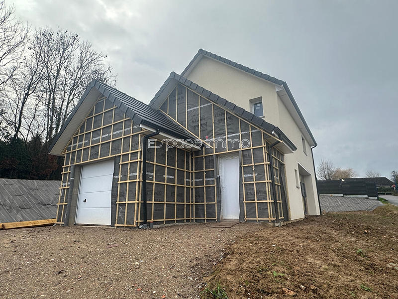 Maison - 126 m² - 4 pièces