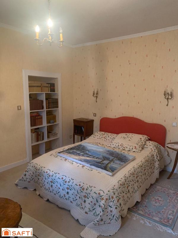 Maison - 190 m² - 7 pièces