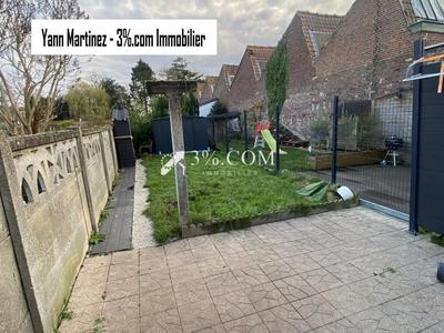 Maison - 98 m² - 5 pièces