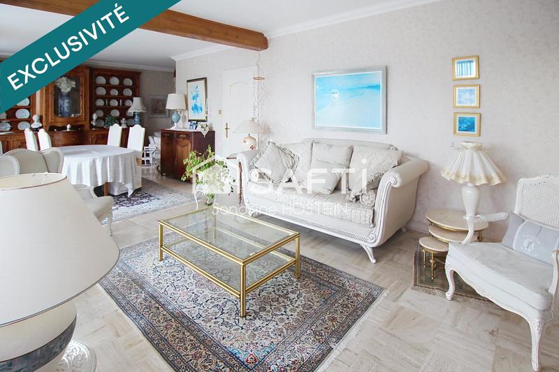 Maison - 223 m² - 8 pièces