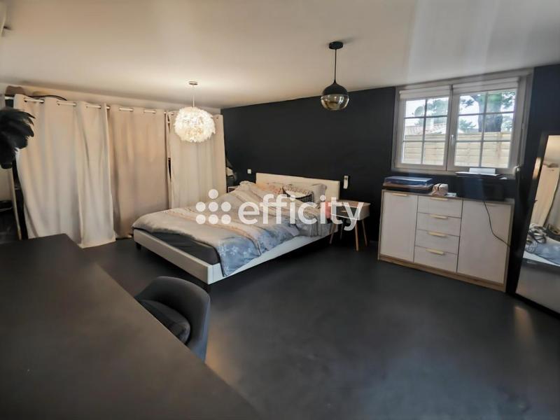 Maison - 159 m² - 6 pièces