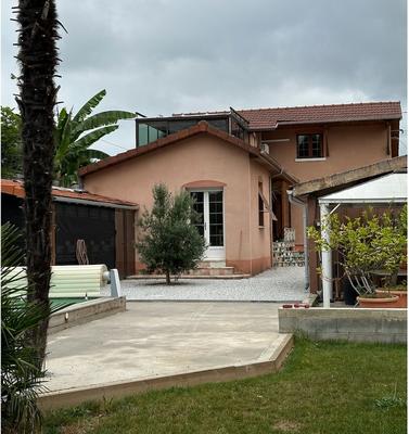 Maison - 150 m² - 6 pièces