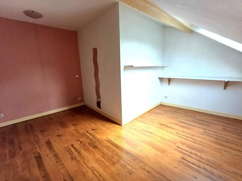 Maison - 153 m² - 7 pièces