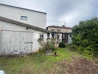 Maison - 77 m² - 5 pièces