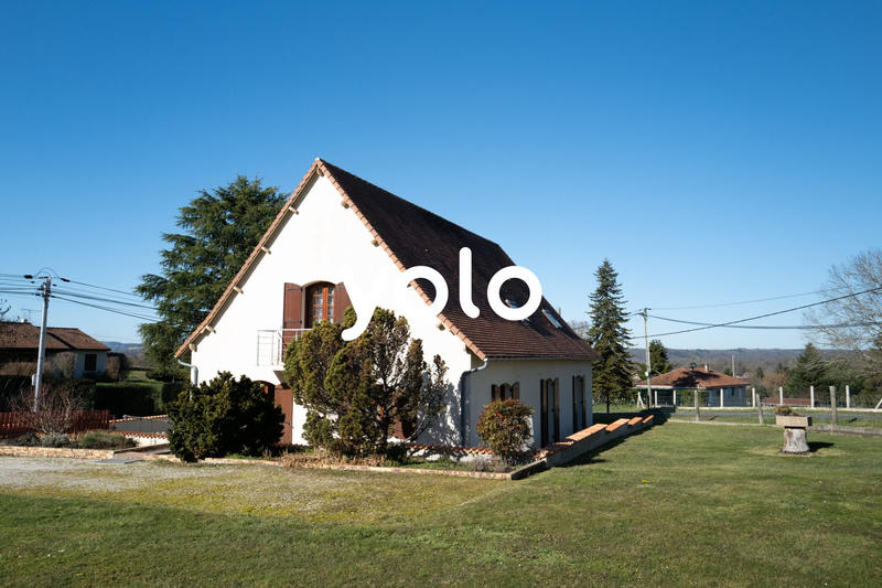 Maison traditionnelle - 144 m² - 6 pièces