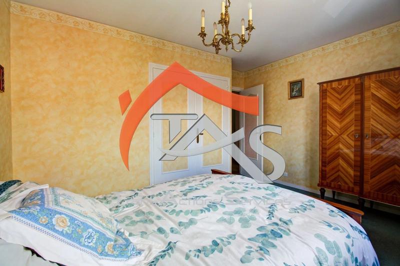 Appartement - 80 m² - 3 pièces