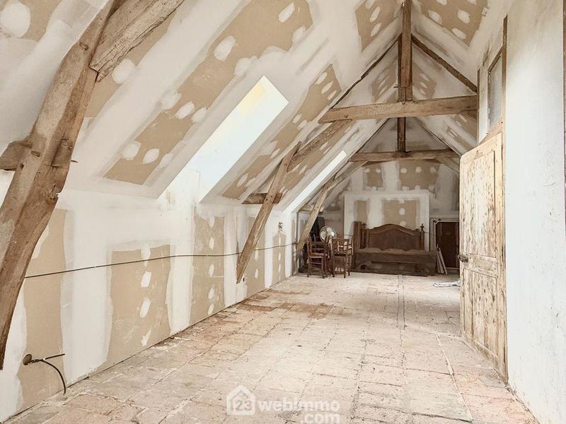 Maison - 97 m² - 6 pièces