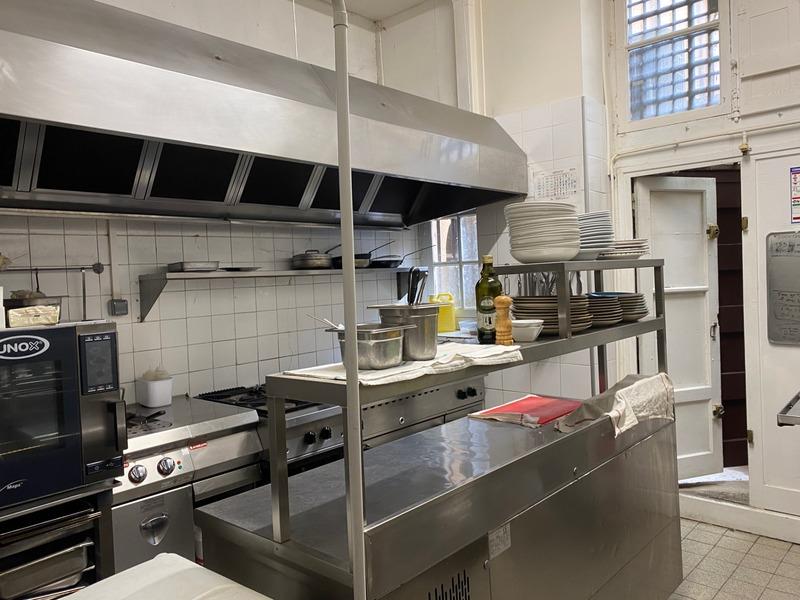 Fonds de commerce - 110 m²