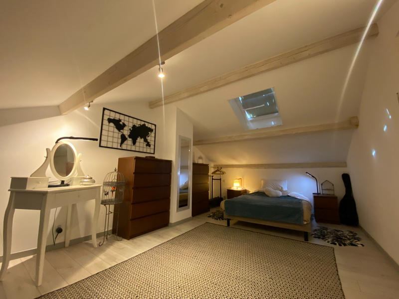 Maison - 176 m² - 7 pièces