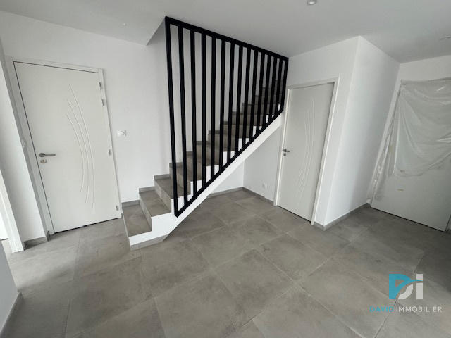 Maison - 103 m² - 4 pièces