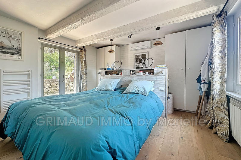 Maison - 175 m² - 6 pièces