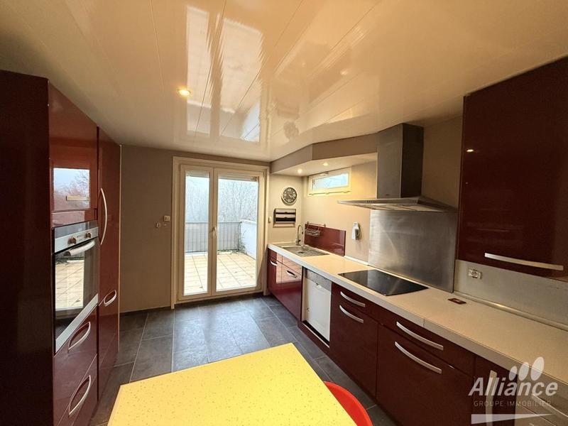 Maison - 120 m² - 6 pièces