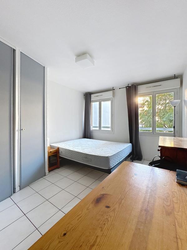 Studio - 22 m² - 2 pièces