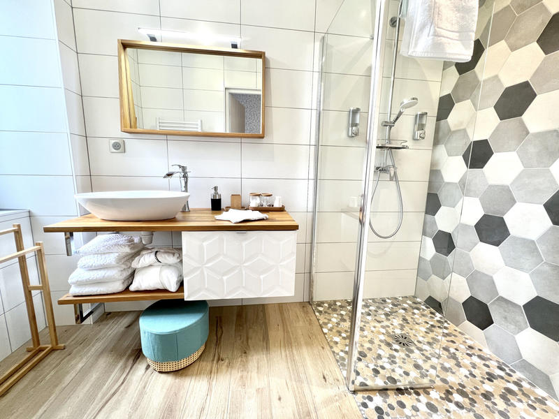 Propriété - 446 m² - 12 pièces