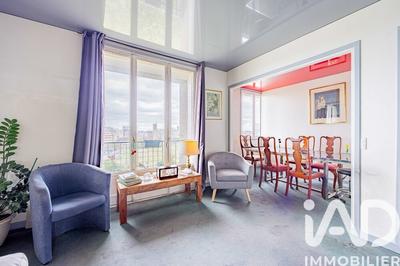 Appartement - 90 m² - 6 pièces