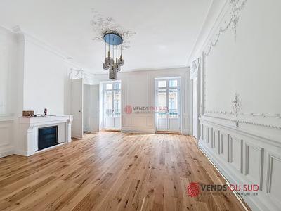 Appartement - 94 m² - 3 pièces