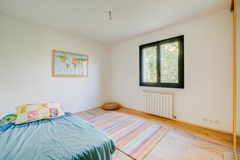 Maison - 212 m² - 7 pièces