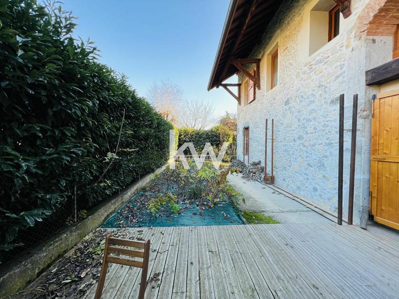 Appartement - 217 m² - 7 pièces