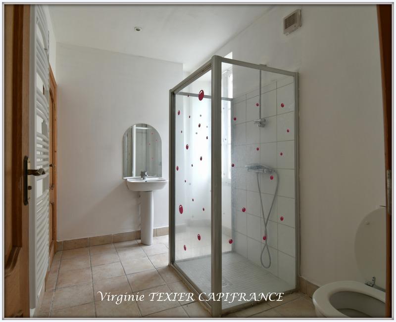 Maison en pierre - 168 m² - 6 pièces