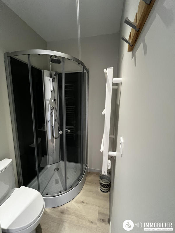 Appartement - 264 m² - 5 pièces