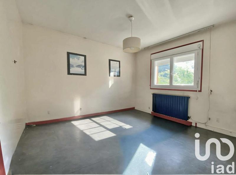 Maison - 140 m² - 7 pièces