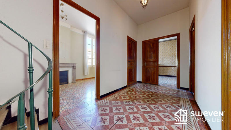 Maison ancienne - 175 m² - 11 pièces