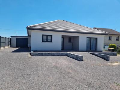 Maison traditionnelle - 100 m² - 3 pièces